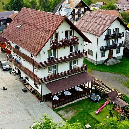 Pensiunea Malina Moeciu De Sus Bagian luar foto
