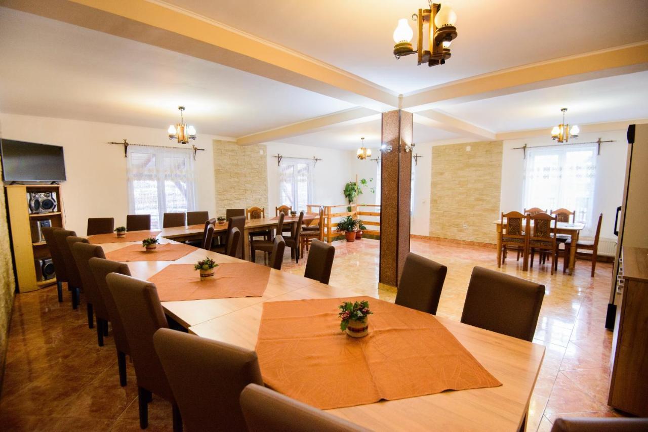 Pensiunea Malina Moeciu De Sus Bagian luar foto